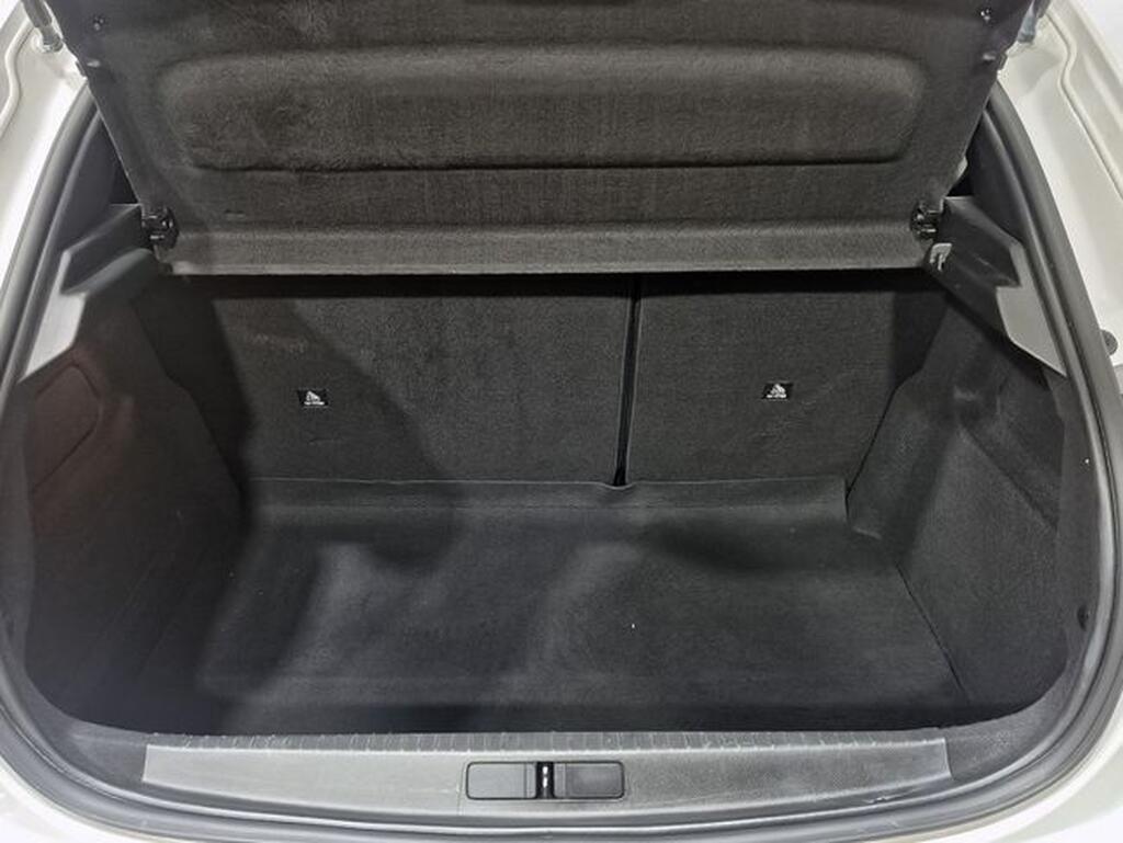 Peugeot 208 PureTech 73kW (100CV) Allure Segunda mano