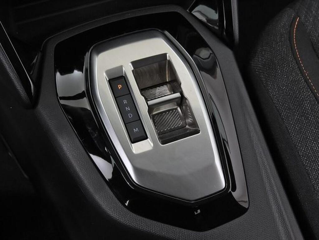 Peugeot 208 Style HYBRID 110 eDCS6 31