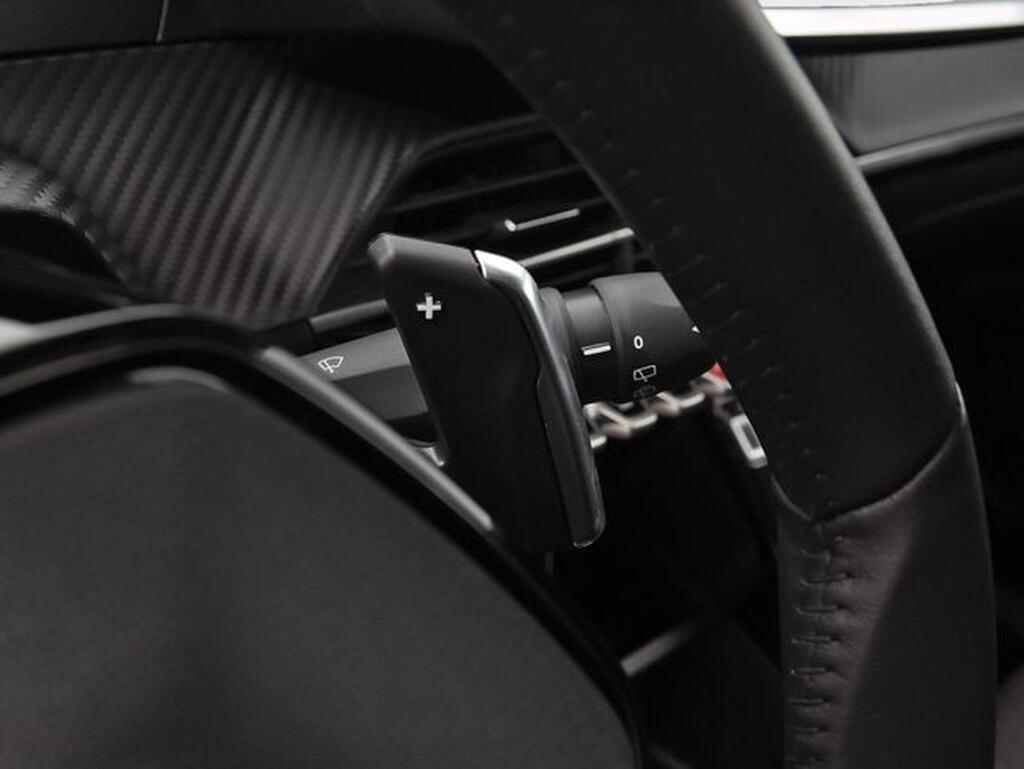 Peugeot 208 Style HYBRID 110 eDCS6 18