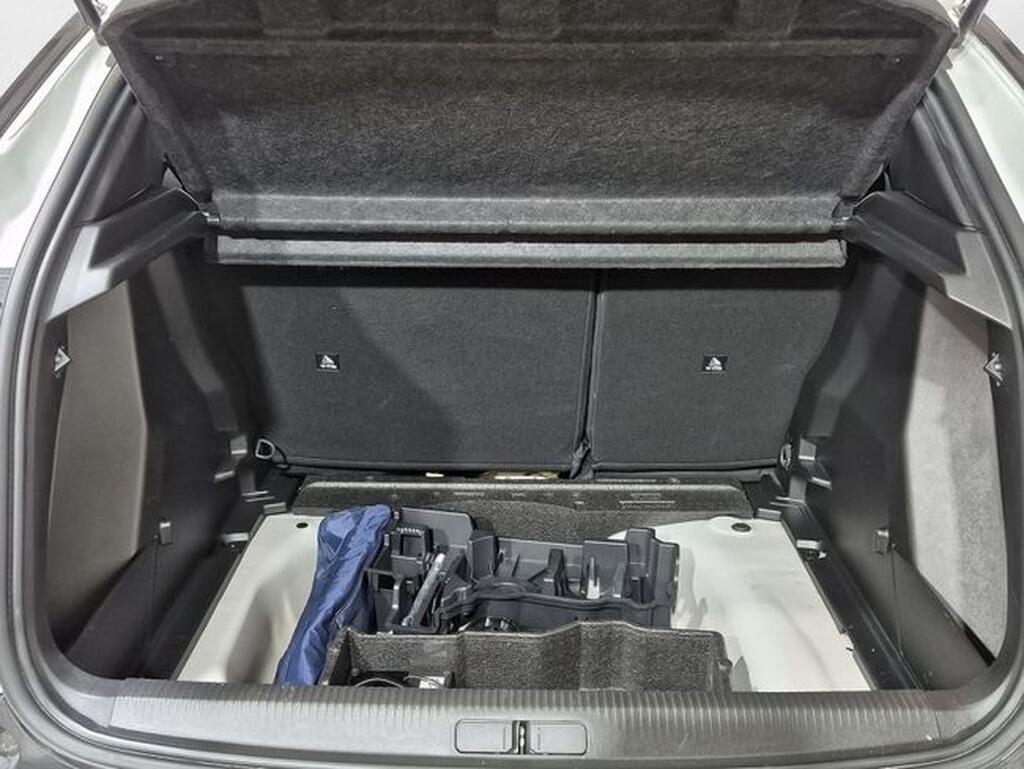 Peugeot 2008 Allure Pack BlueHDI 130 S&S EAT8 Segunda mano