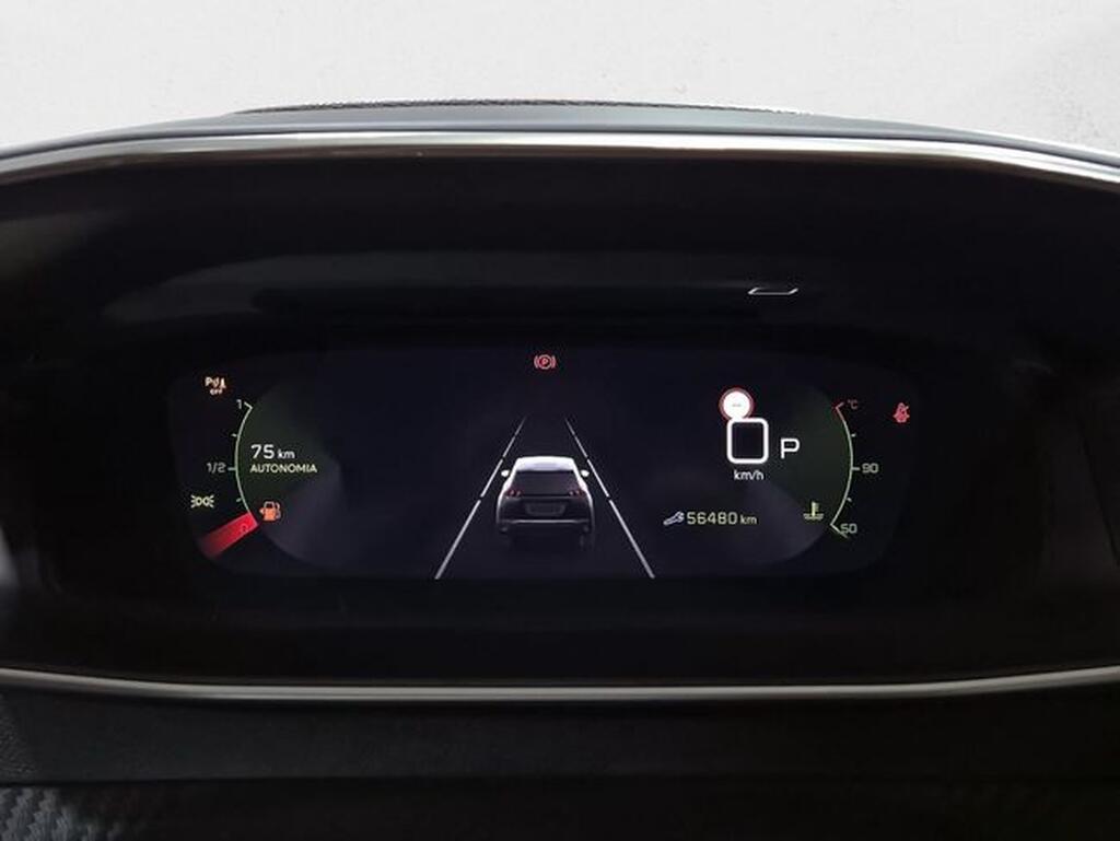 Peugeot 2008 Allure Pack BlueHDI 130 S&S EAT8 Segunda mano