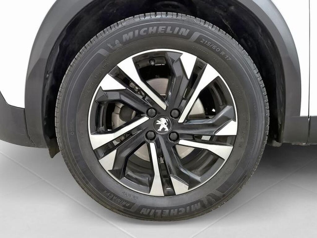 Peugeot 2008 Allure Pack BlueHDI 130 S&S EAT8 Segunda mano