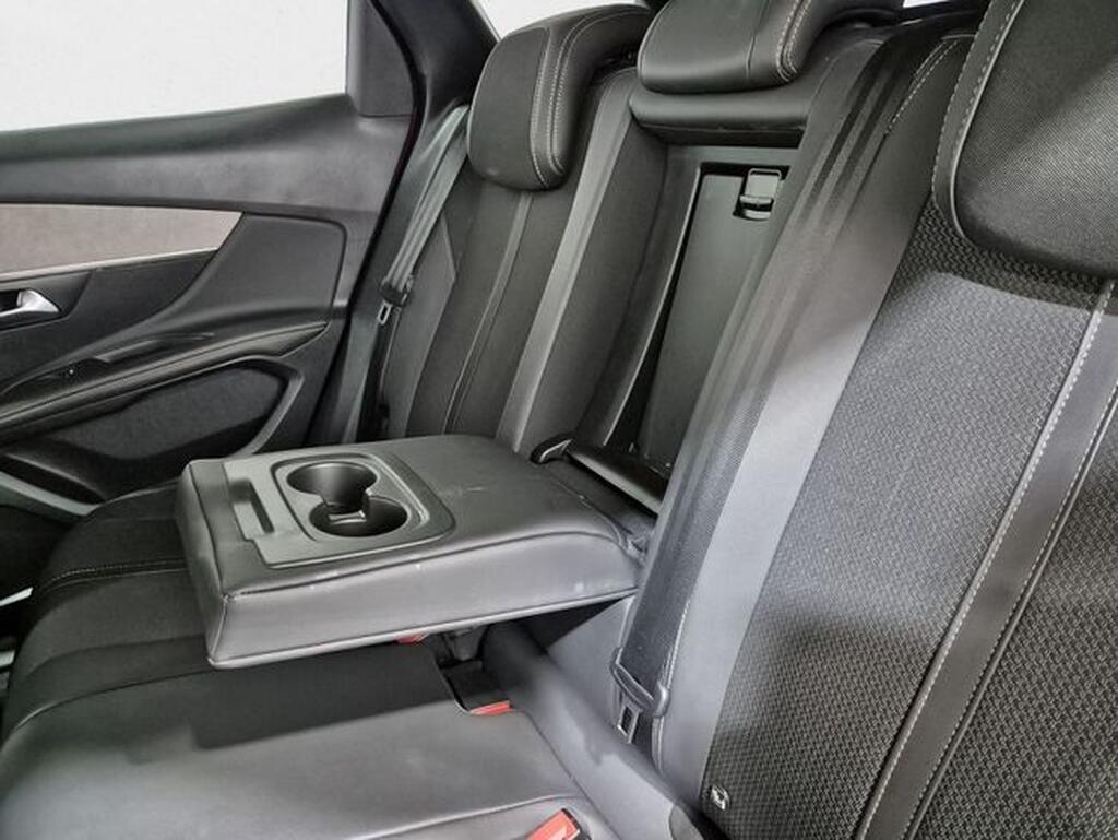 Peugeot 3008 1.2 PureTech 96KW S&S GT EAT8 Segunda mano