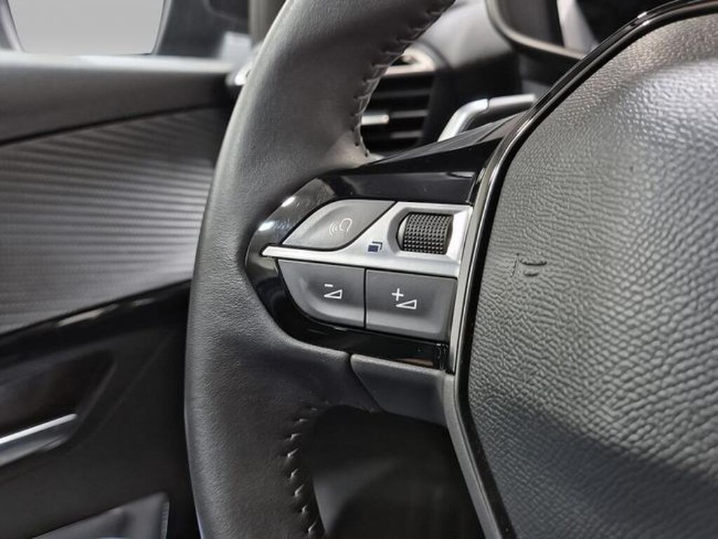 Peugeot 208 PureTech 73kW (100CV) EAT8 Allure Pack Segunda mano