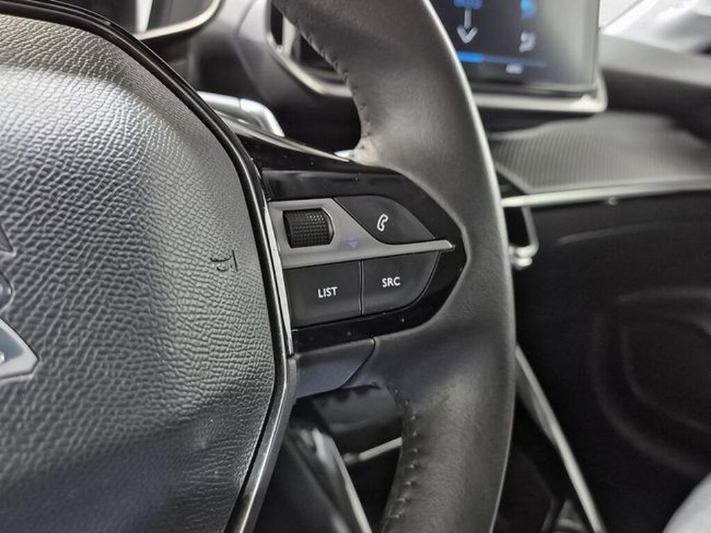 Peugeot 208 PureTech 73kW (100CV) EAT8 Allure Pack Segunda mano