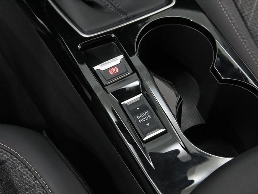 Peugeot 208 Allure Gasolina 100 S&S 6 Vel. MAN Segunda mano
