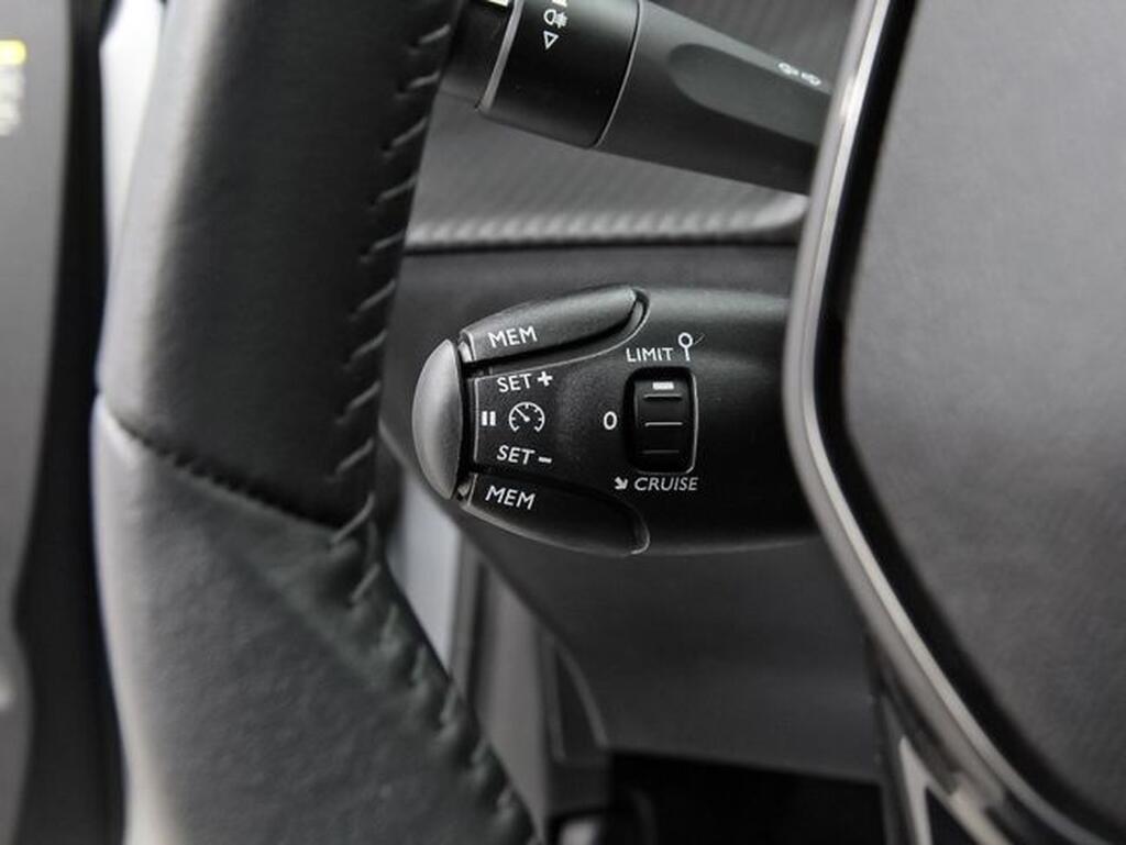 Peugeot 208 Allure Gasolina 100 S&S 6 Vel. MAN Segunda mano