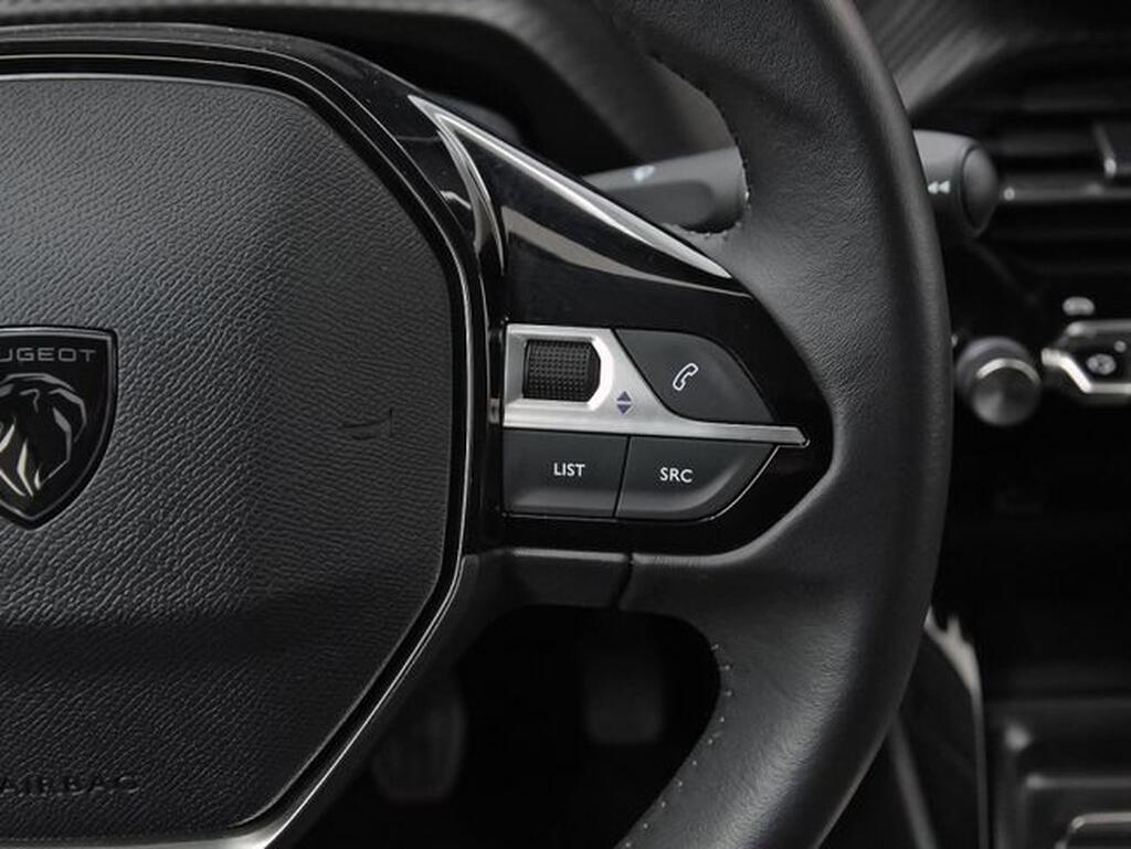 Peugeot 208 Allure Gasolina 100 S&S 6 Vel. MAN Segunda mano