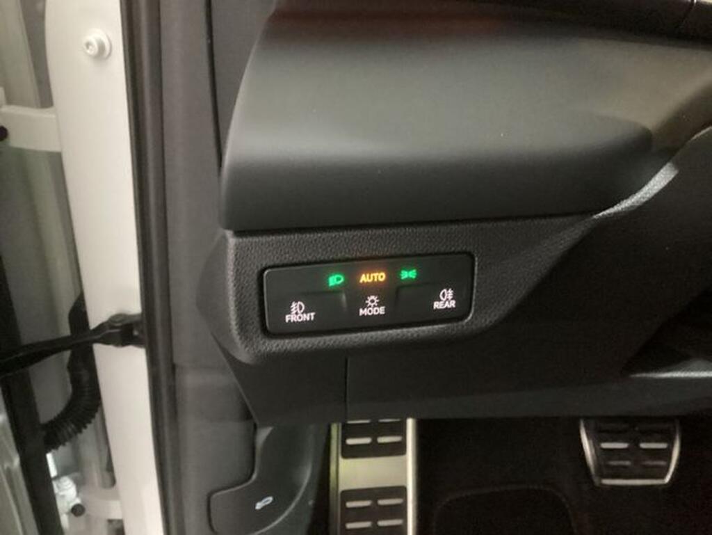 CUPRA Terramar 1.5 TSI e-Hybrid 150kW (204 CV) DSG Segunda mano