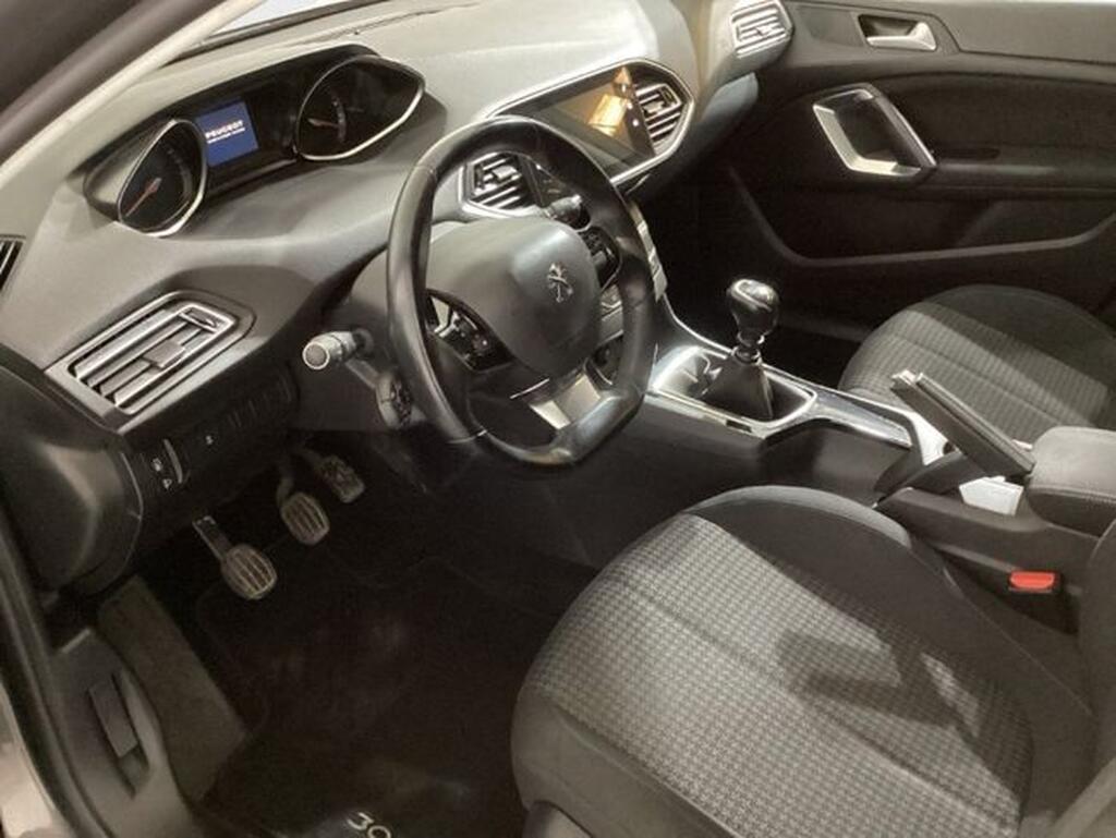 Peugeot 308 5p Style BlueHDi 130 S&S Segunda mano