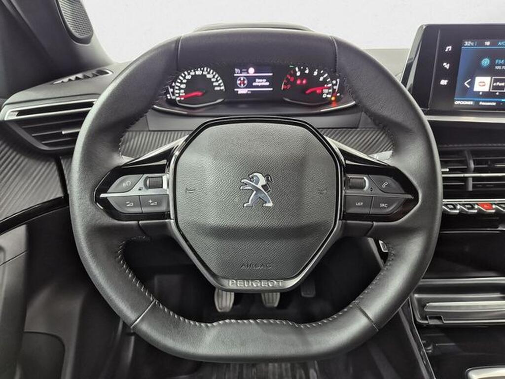 Peugeot 2008 Allure Pack Puretech 100 S&S 6 Vel. MAN Segunda mano