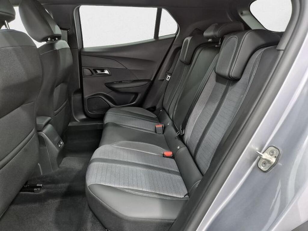 Peugeot 2008 Allure Pack Puretech 100 S&S 6 Vel. MAN Segunda mano