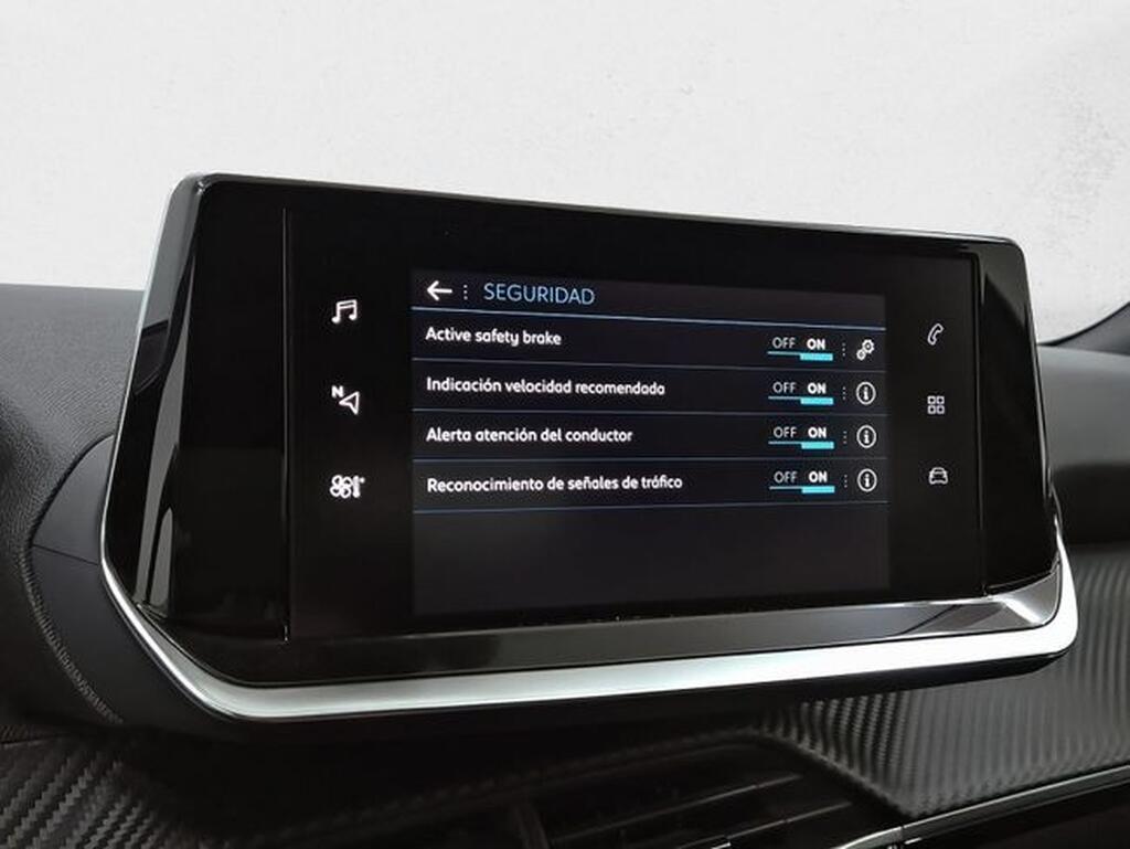 Peugeot 2008 Allure Pack Puretech 100 S&S 6 Vel. MAN Segunda mano
