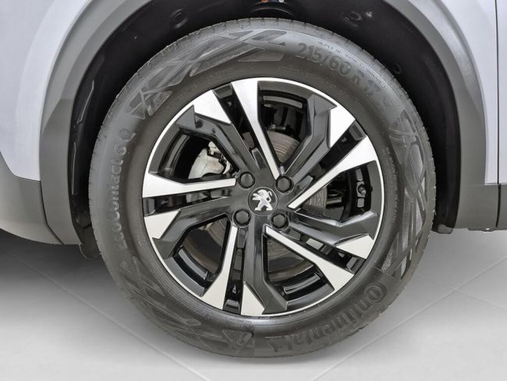 Peugeot 2008 Allure Pack Puretech 100 S&S 6 Vel. MAN Segunda mano