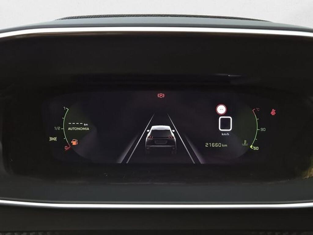 Peugeot 2008 Allure Puretech 130 S&S BVM6 Segunda mano