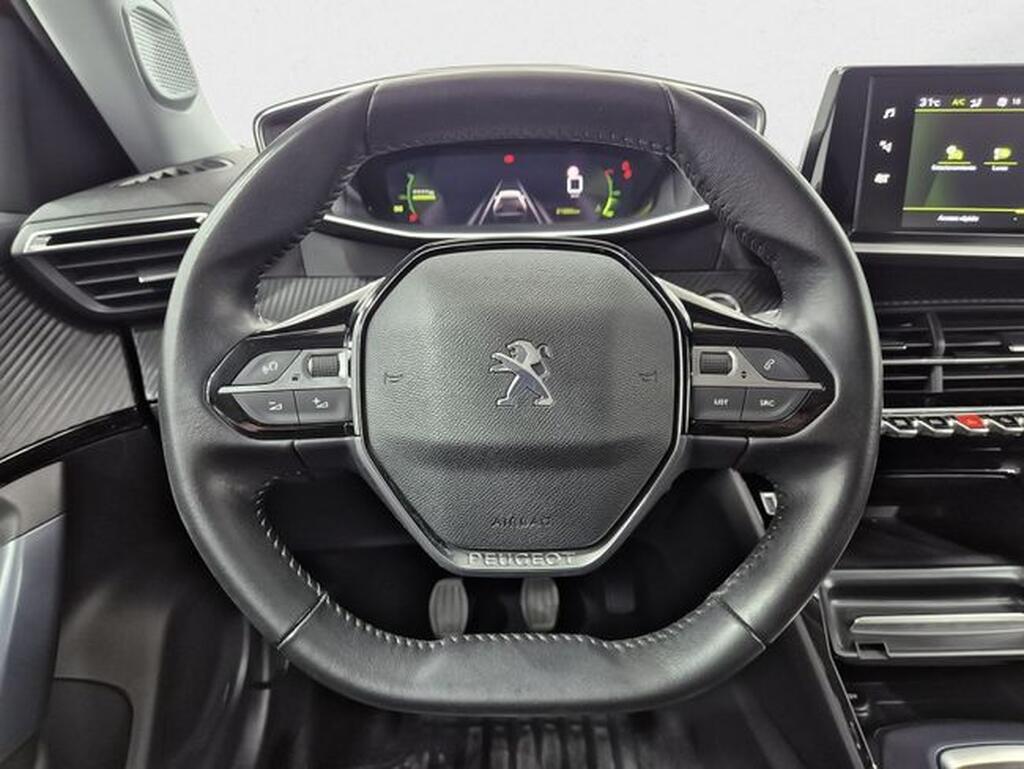 Peugeot 2008 Allure Puretech 130 S&S BVM6 Segunda mano