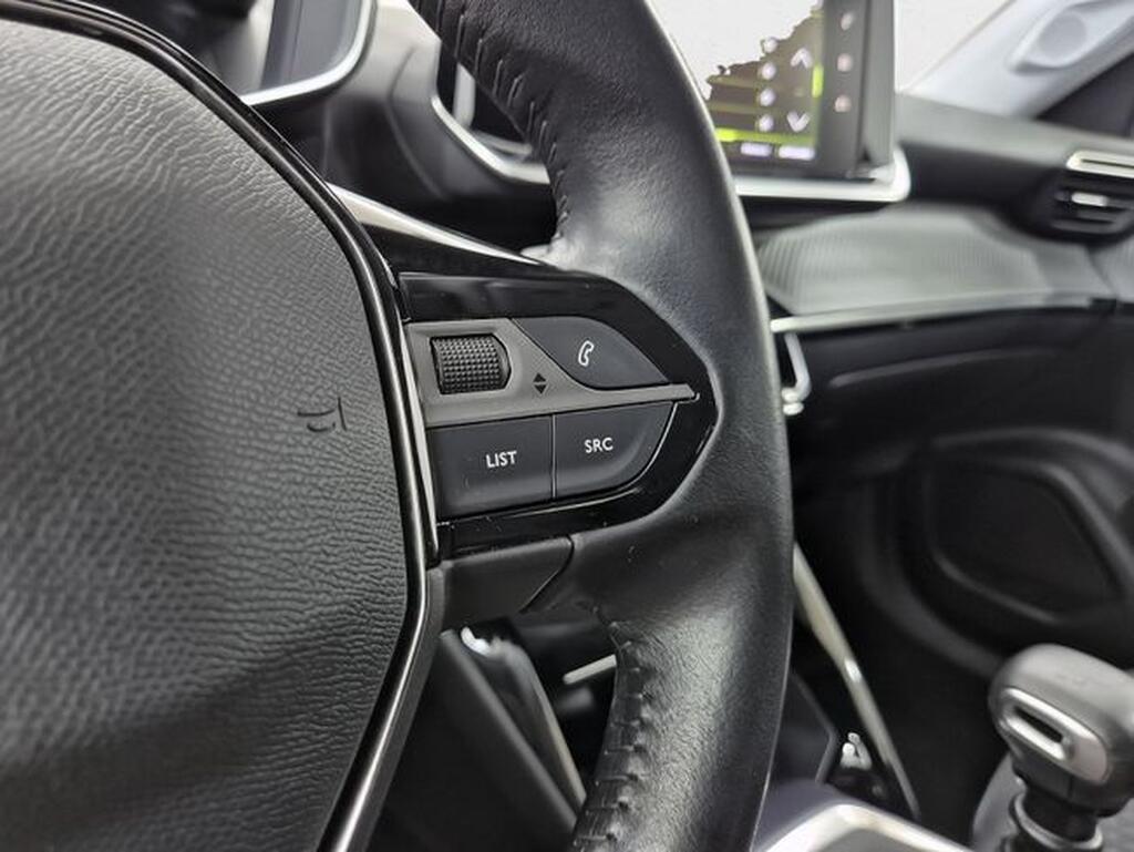 Peugeot 2008 Allure Puretech 130 S&S BVM6 Segunda mano