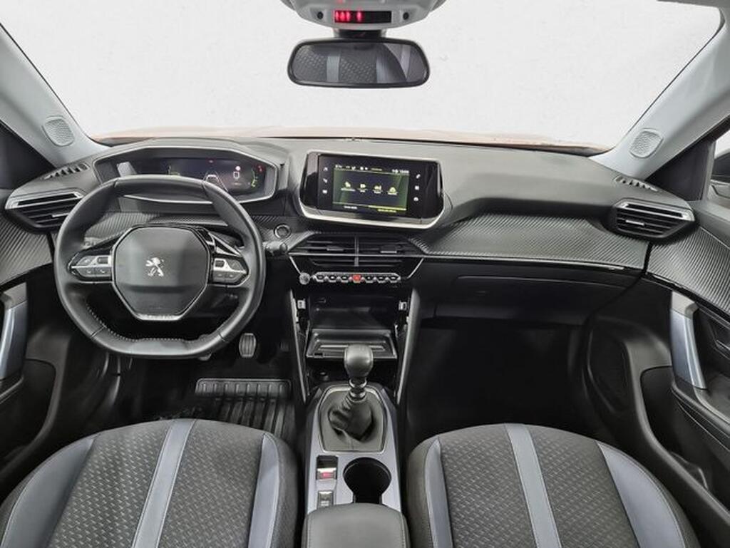 Peugeot 2008 Allure Puretech 130 S&S BVM6 Segunda mano