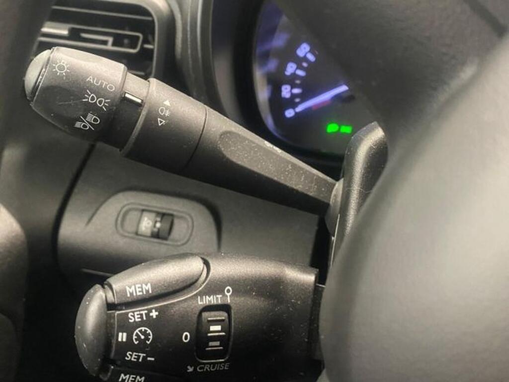 Citroën Berlingo Talla M BlueHDi 100 S&S LIVE PACK Segunda mano