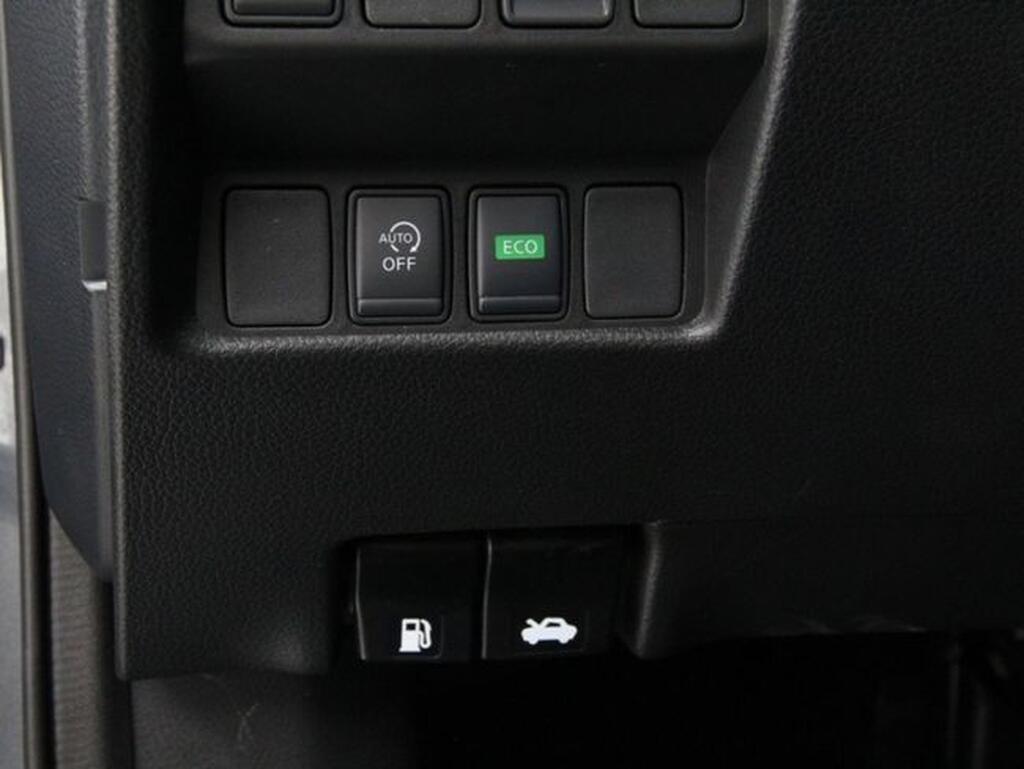 Nissan Qashqai DIG-T 117 kW (160 CV) E6D DCT N-CONNECTA Segunda mano