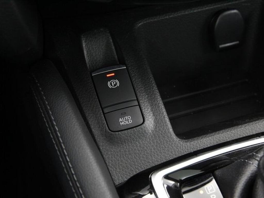 Nissan Qashqai DIG-T 117 kW (160 CV) E6D DCT N-CONNECTA Segunda mano