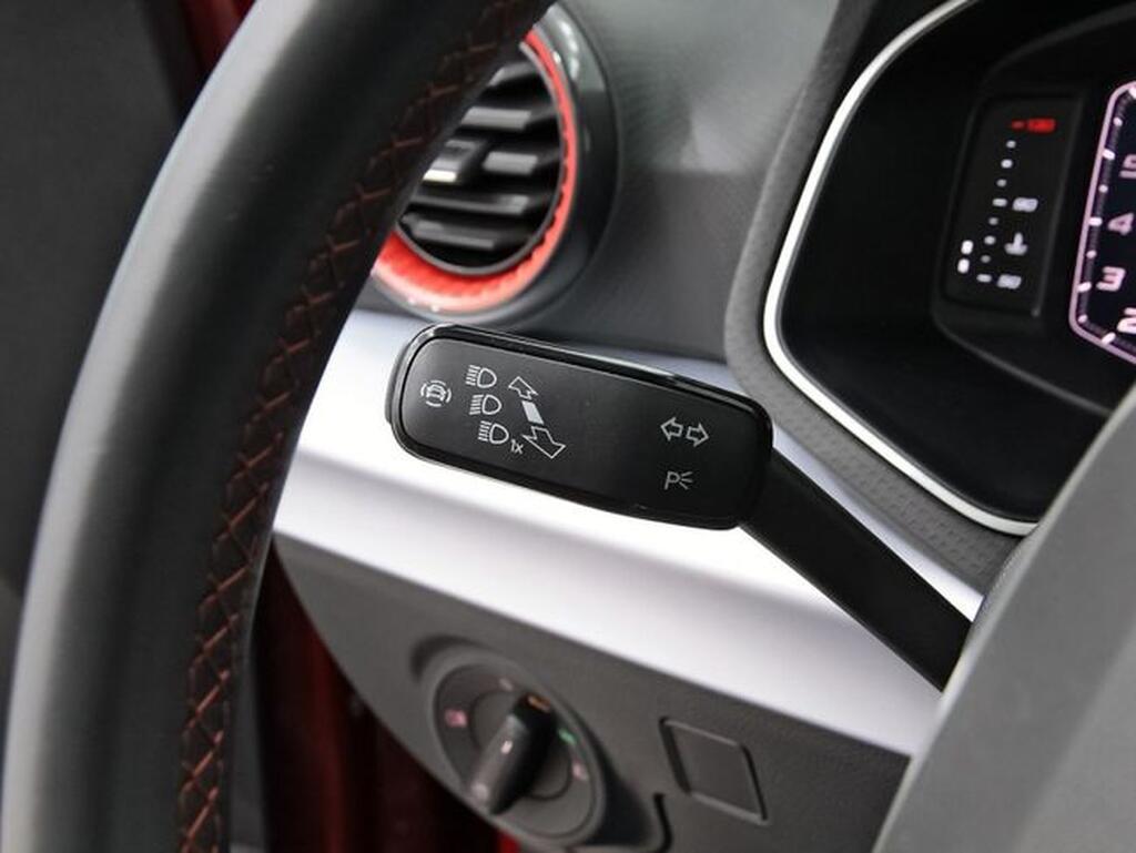 SEAT Arona 1.0 TSI 85kW (115CV) FR Special Edition Segunda mano