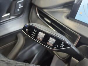 Ebro S400 1.5 DHE HEV Excellence CVT 23
