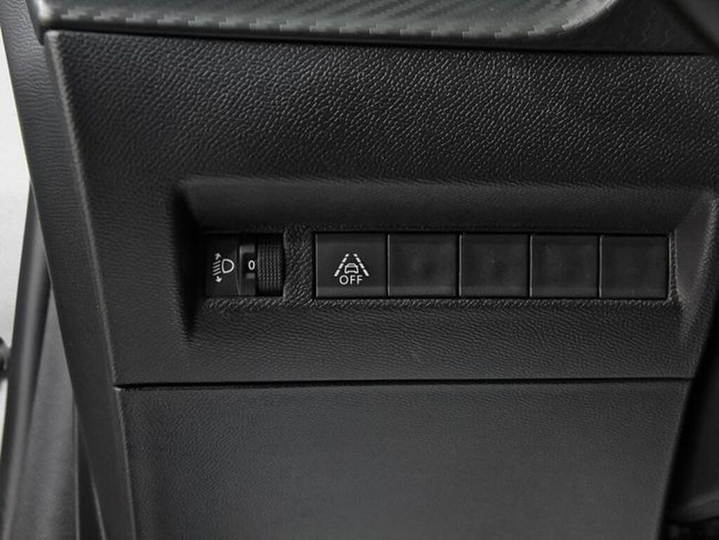 Peugeot 208 Active Puretech 75 Segunda mano