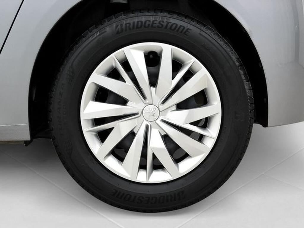 Peugeot 208 Active Puretech 75 Segunda mano