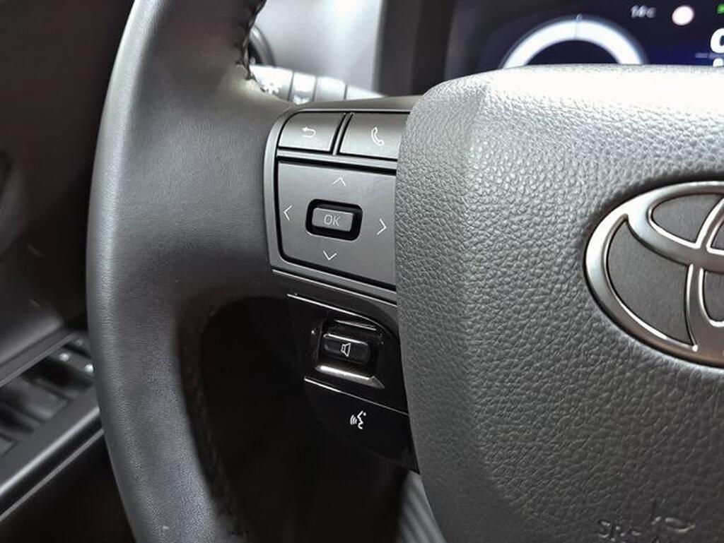 Toyota C-HR 1.8 140H Advance Segunda mano