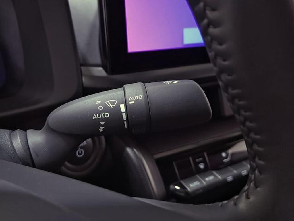 Toyota C-HR 1.8 140H Advance Segunda mano
