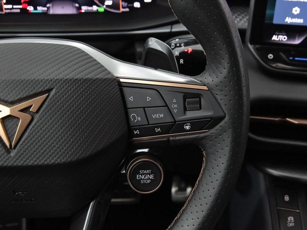 CUPRA Terramar 1.5 TSI e-Hybrid 150kW (204 CV) DSG Segunda mano