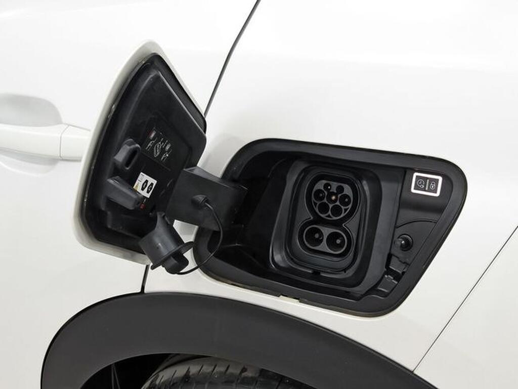 Peugeot 2008 E-2008 BEV ALLURE PACK 100KW 5P Segunda mano