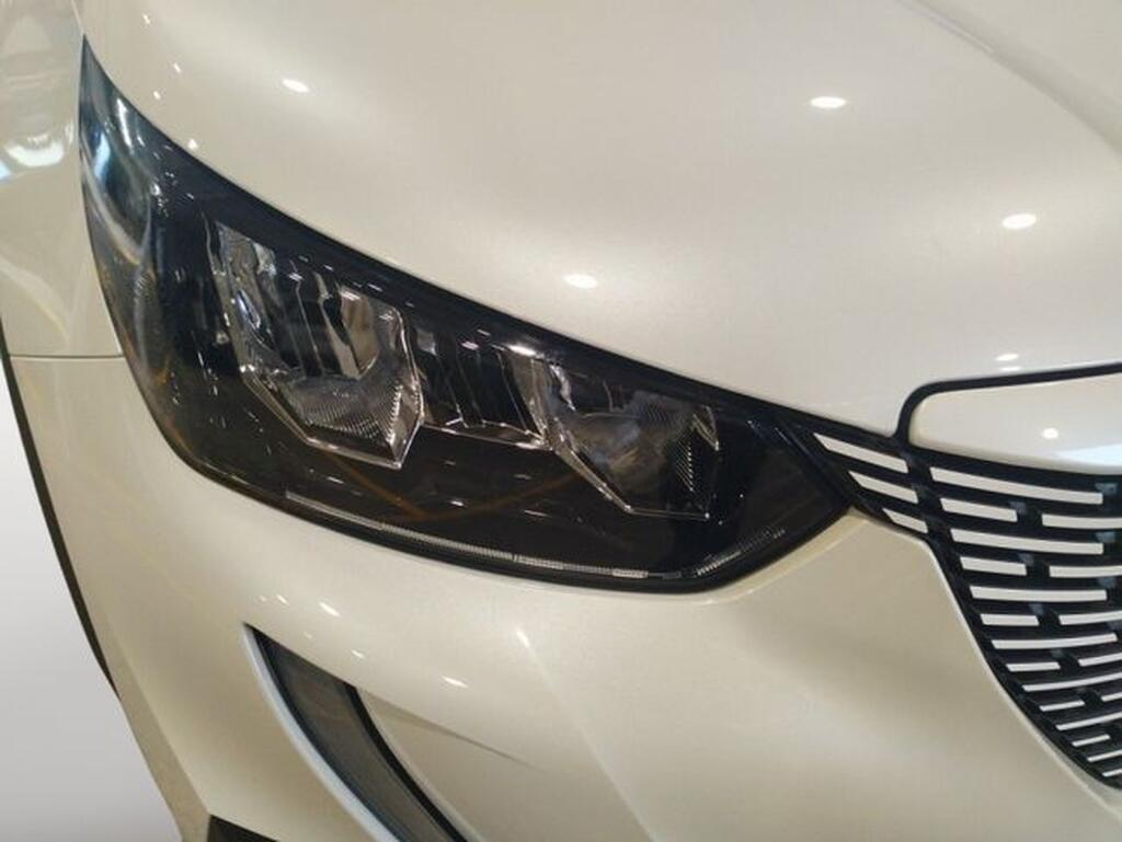 Peugeot 2008 Eléctrico Allure Pack (100kW) Segunda mano
