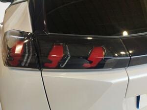 Peugeot 2008 Eléctrico Allure Pack (100kW) 18