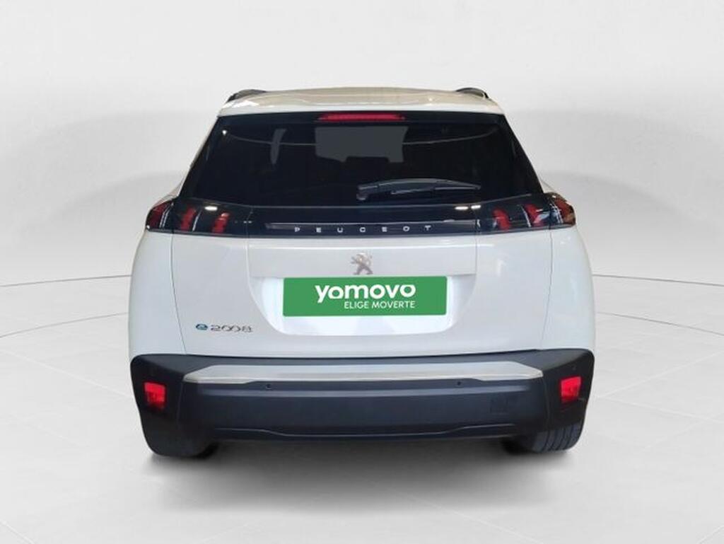 Peugeot 2008 Eléctrico Allure Pack (100kW) Segunda mano