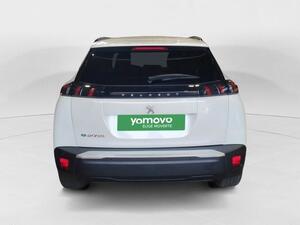 Peugeot 2008 Eléctrico Allure Pack (100kW) 7