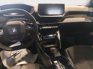 Peugeot 2008 Eléctrico Allure Pack (100kW) 8