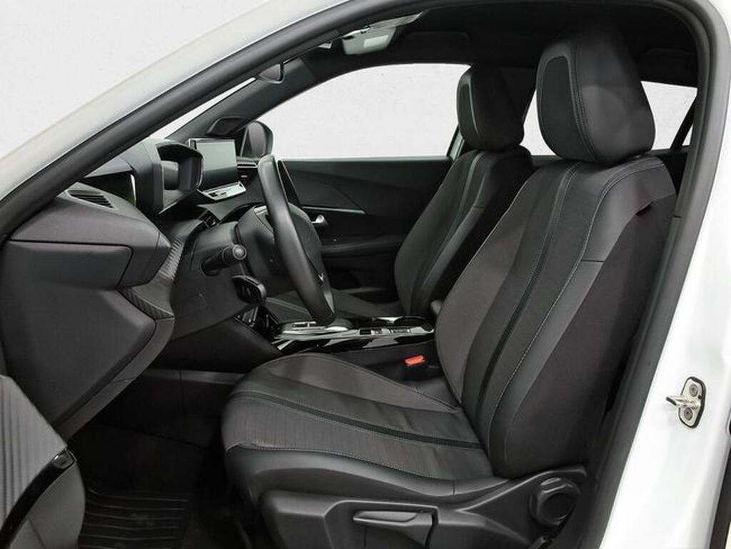 Peugeot 2008 E-2008 BEV ALLURE PACK 100KW 5P Segunda mano