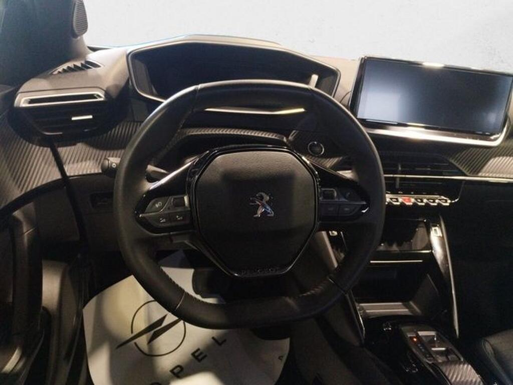 Peugeot 2008 Eléctrico Allure Pack (100kW) Segunda mano