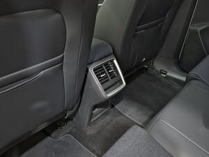 Skoda Elroq 210 kW (CV) 82 kWh (77 kwh neta) 33