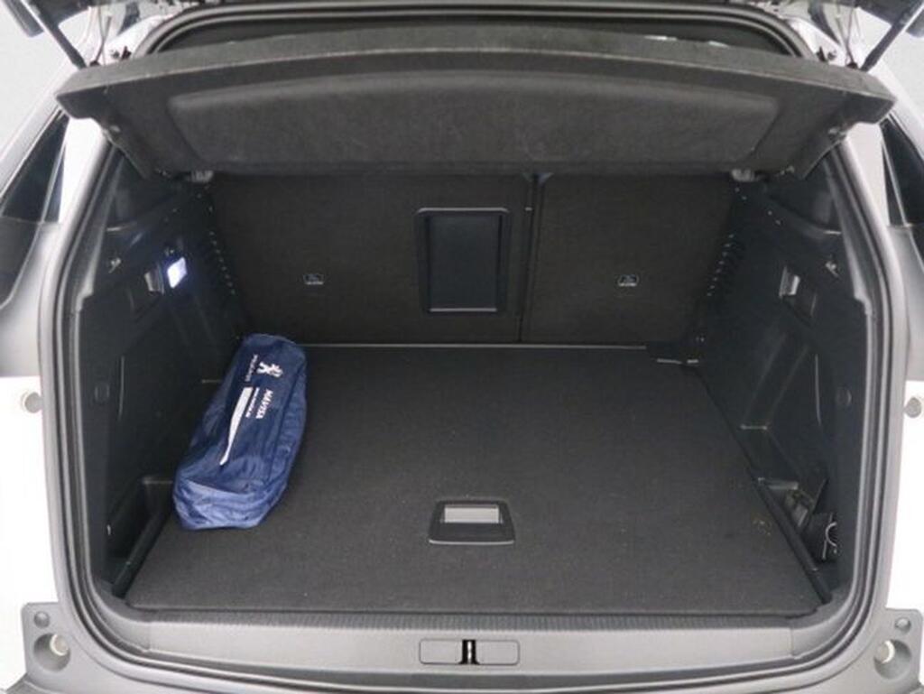 Peugeot 3008 1.2 PURETECH 96KW (130CV) GT LINE EAT8 Segunda mano