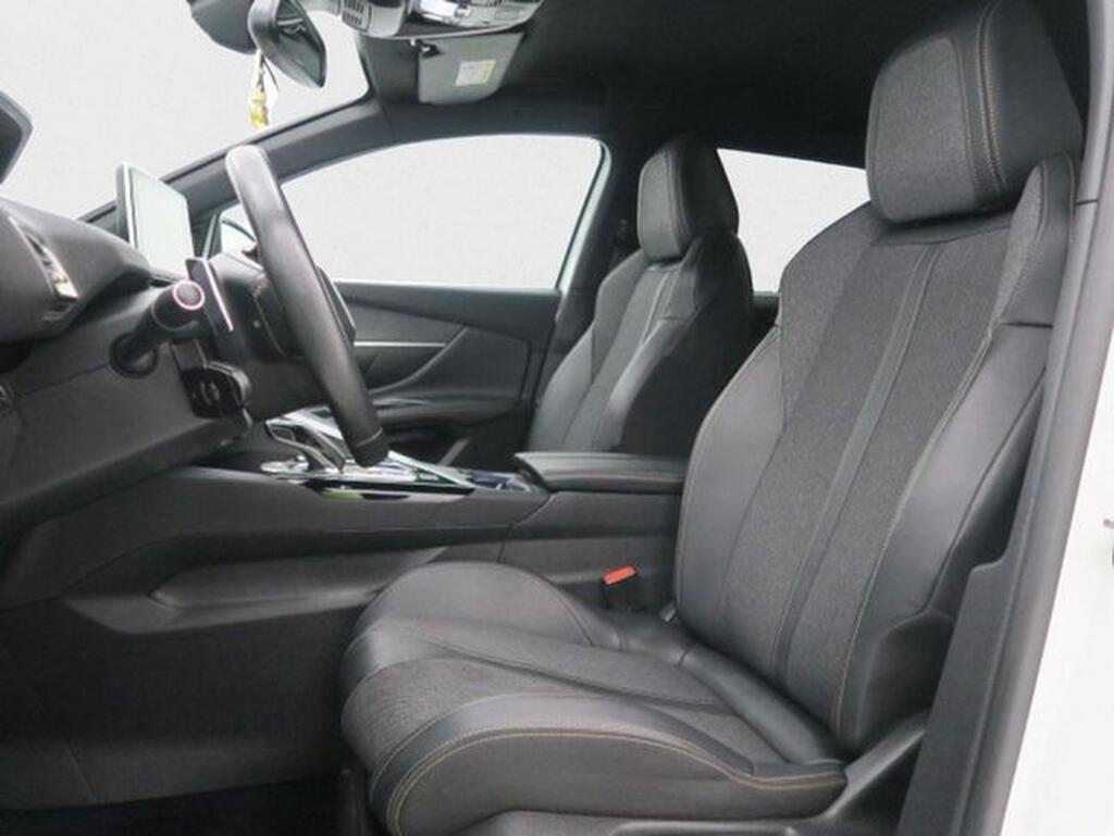 Peugeot 3008 1.2 PURETECH 96KW (130CV) GT LINE EAT8 Segunda mano