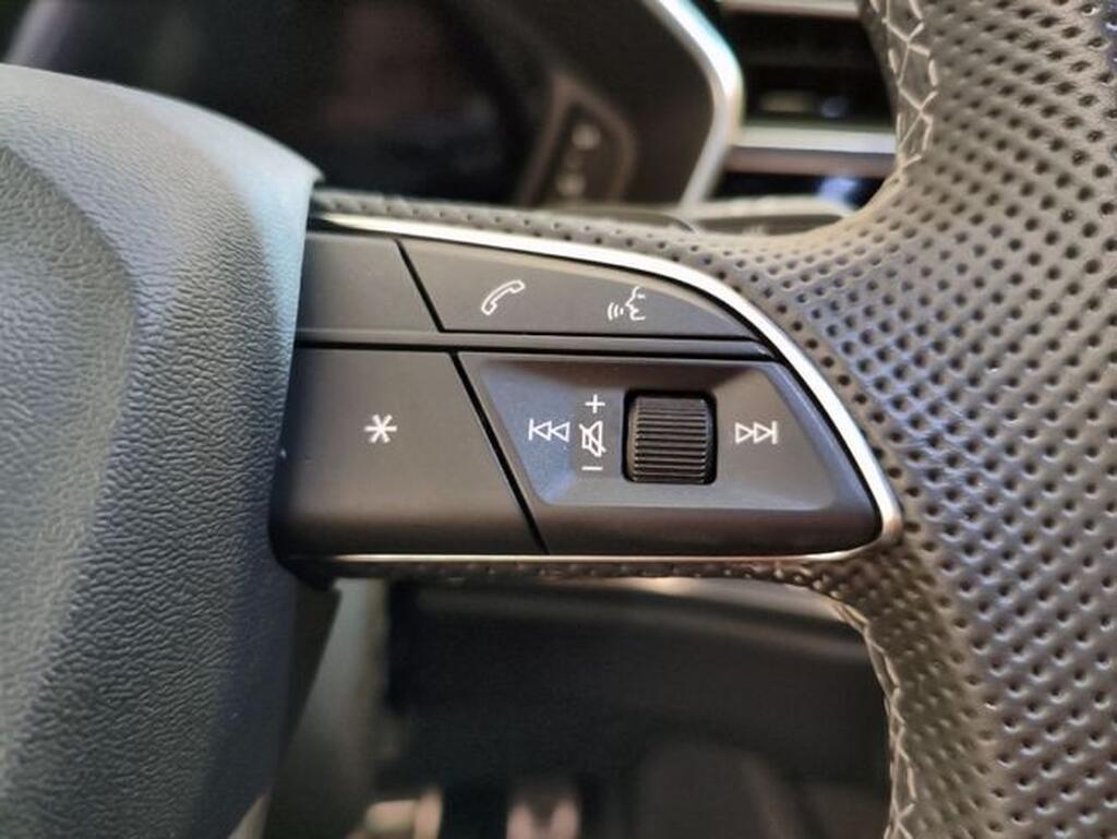 Audi Q3 Black line 35 TDI 110kW (150CV) S tronic Segunda mano