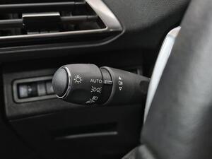 Peugeot 5008 1.5 BlueHDi 96kW S&S Allure Pack EAT8 17