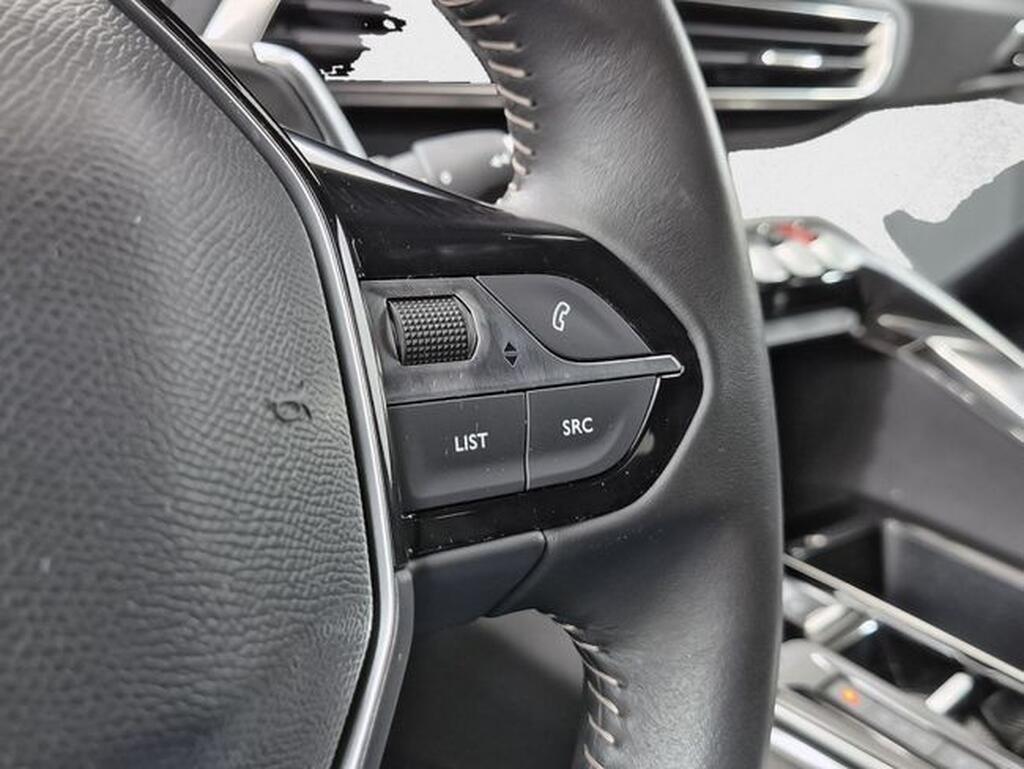 Peugeot 5008 1.5 BlueHDi 96kW S&S Allure Pack EAT8 21