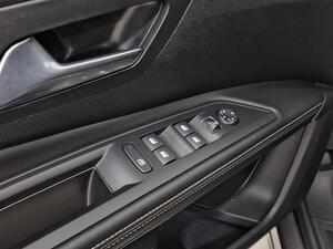 Peugeot 5008 1.5 BlueHDi 96kW S&S Allure Pack EAT8 14