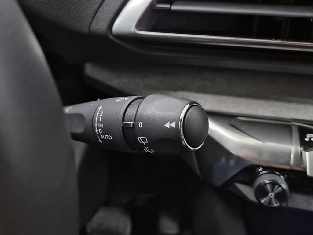 Peugeot 5008 1.5 BlueHDi 96kW S&S Allure Pack EAT8 19