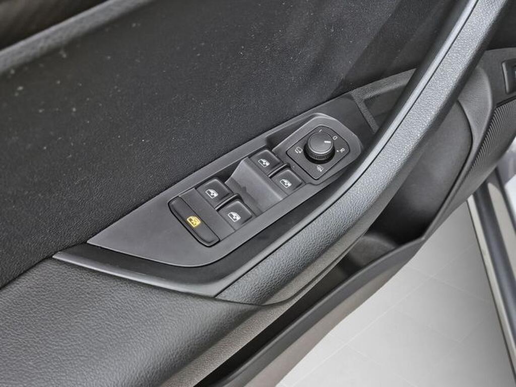 Skoda Karoq 1.5 TSI 110kW (150CV) DSG ACT Sportline Segunda mano