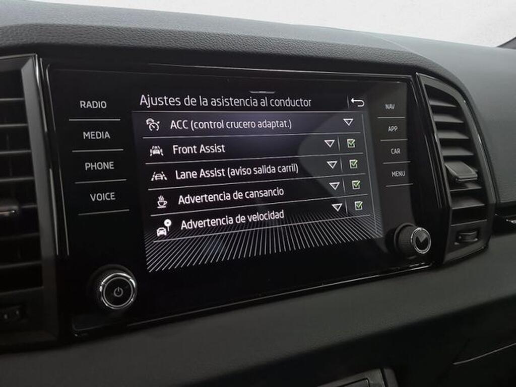 Skoda Karoq 1.5 TSI 110kW (150CV) DSG ACT Sportline Segunda mano